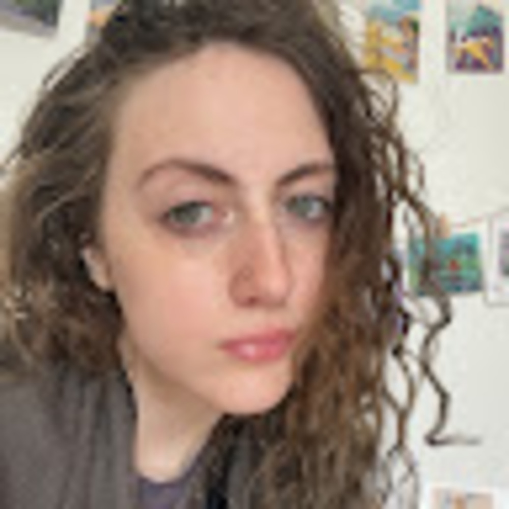 Meet your Posher, Emma